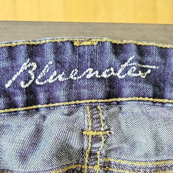 Bluenotes The Curvy Bootcut Jeans - Picture 2 of 16